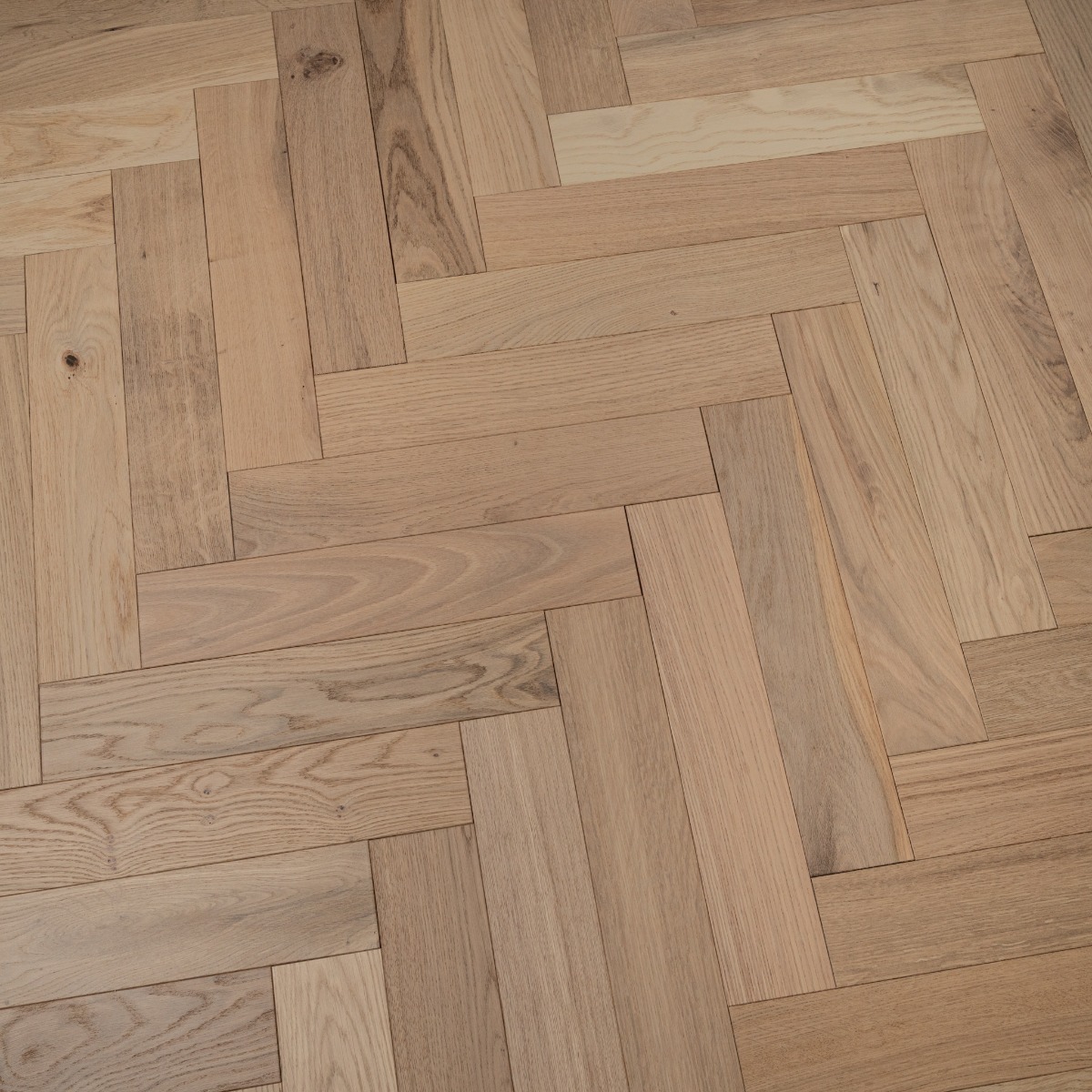 Homeland Invisible Oak Classic 14 x 90 x 450mm Matt Lacquered
