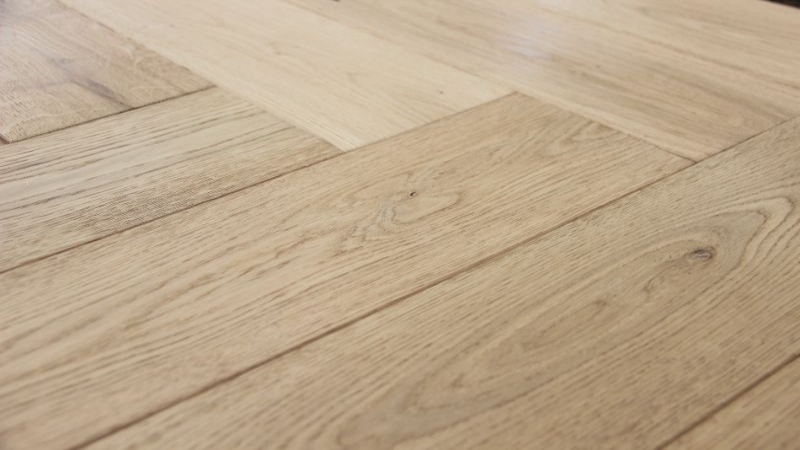 Buyers Guide To Herringbone Flooring